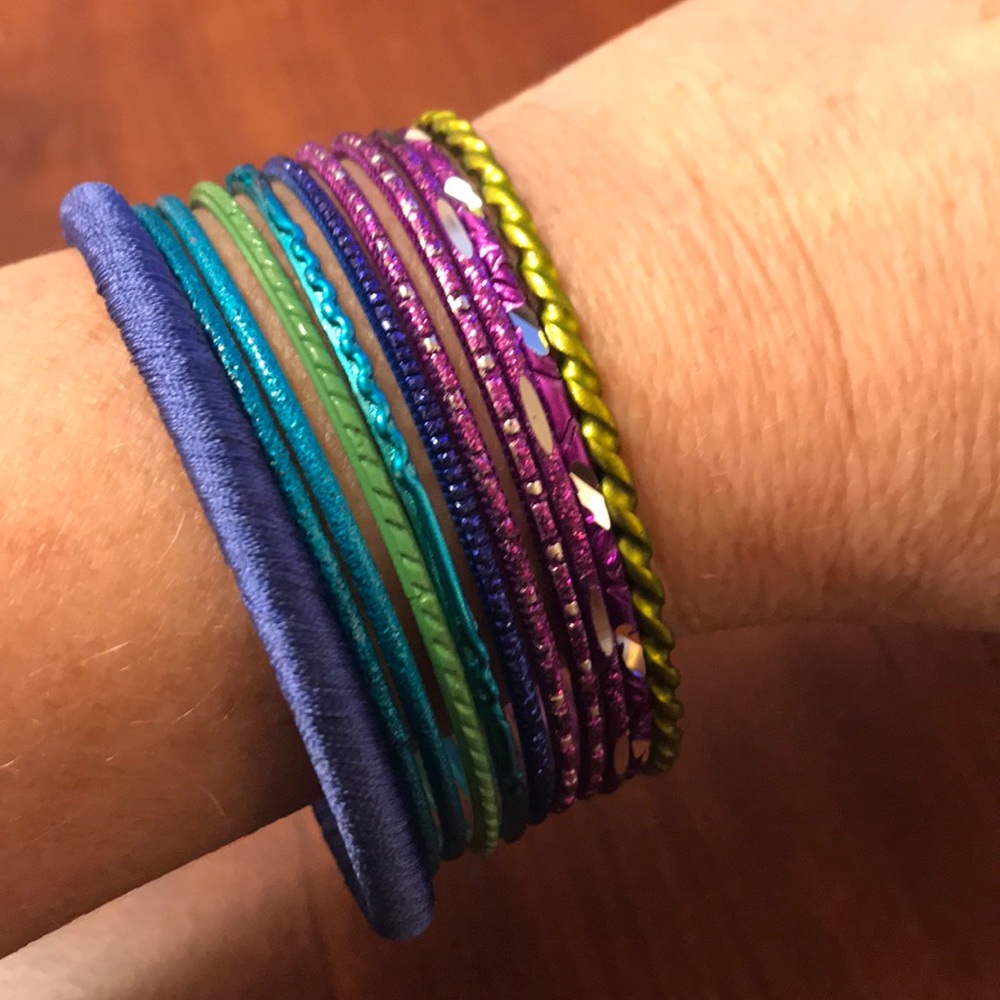 Pump up the Jam Party Bangles, Set of 10 - Picture 3 of 4